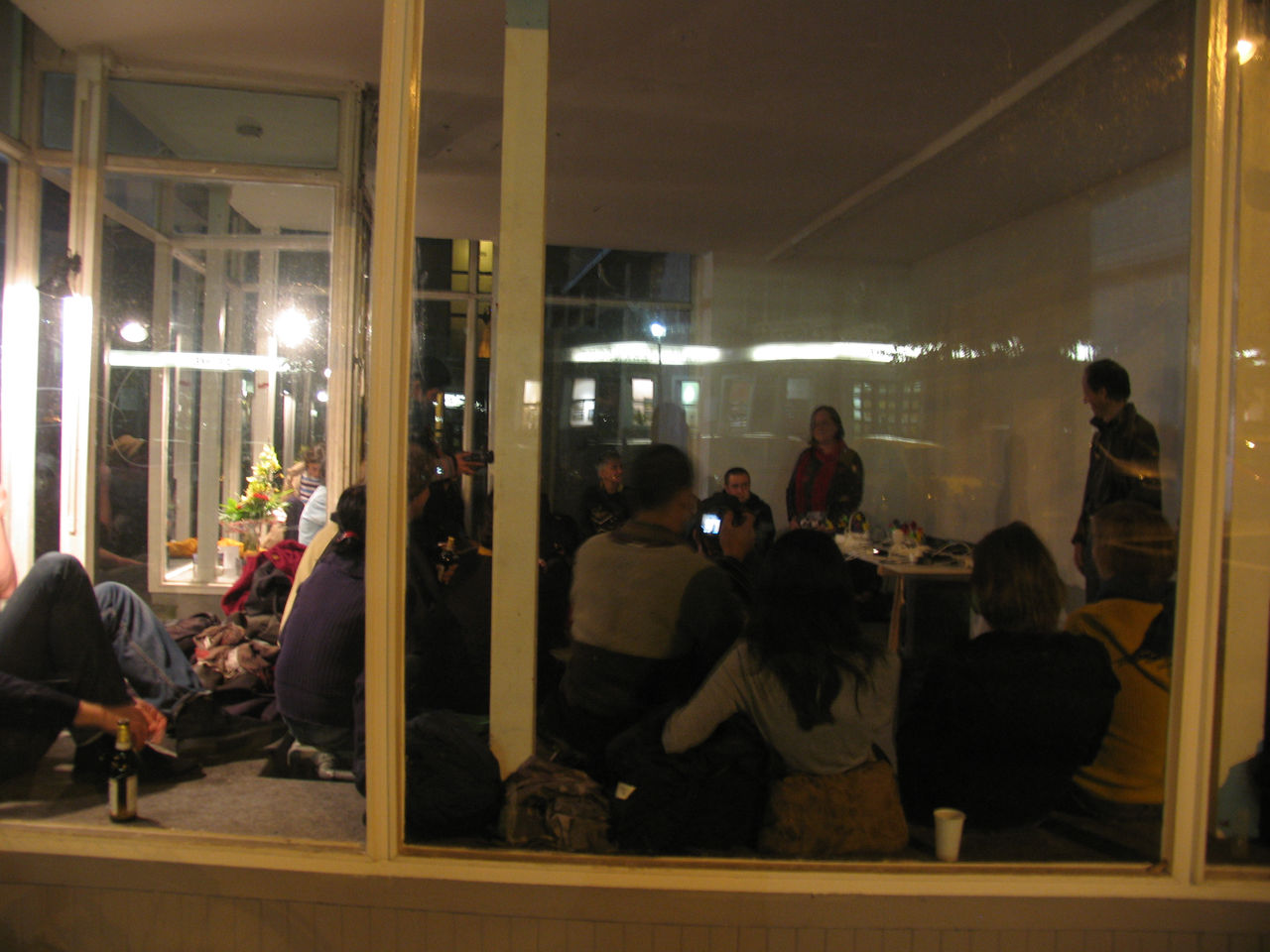 Photographic documentation of RYLLEGA Berlin (Audio-visual performance by Michael Vorfeld, 17 September 2008)